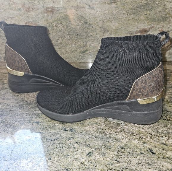 Skyler Michael Kors Sneaker Booties US Size 8 Women Slip On Shoes - Picture 3 of 6